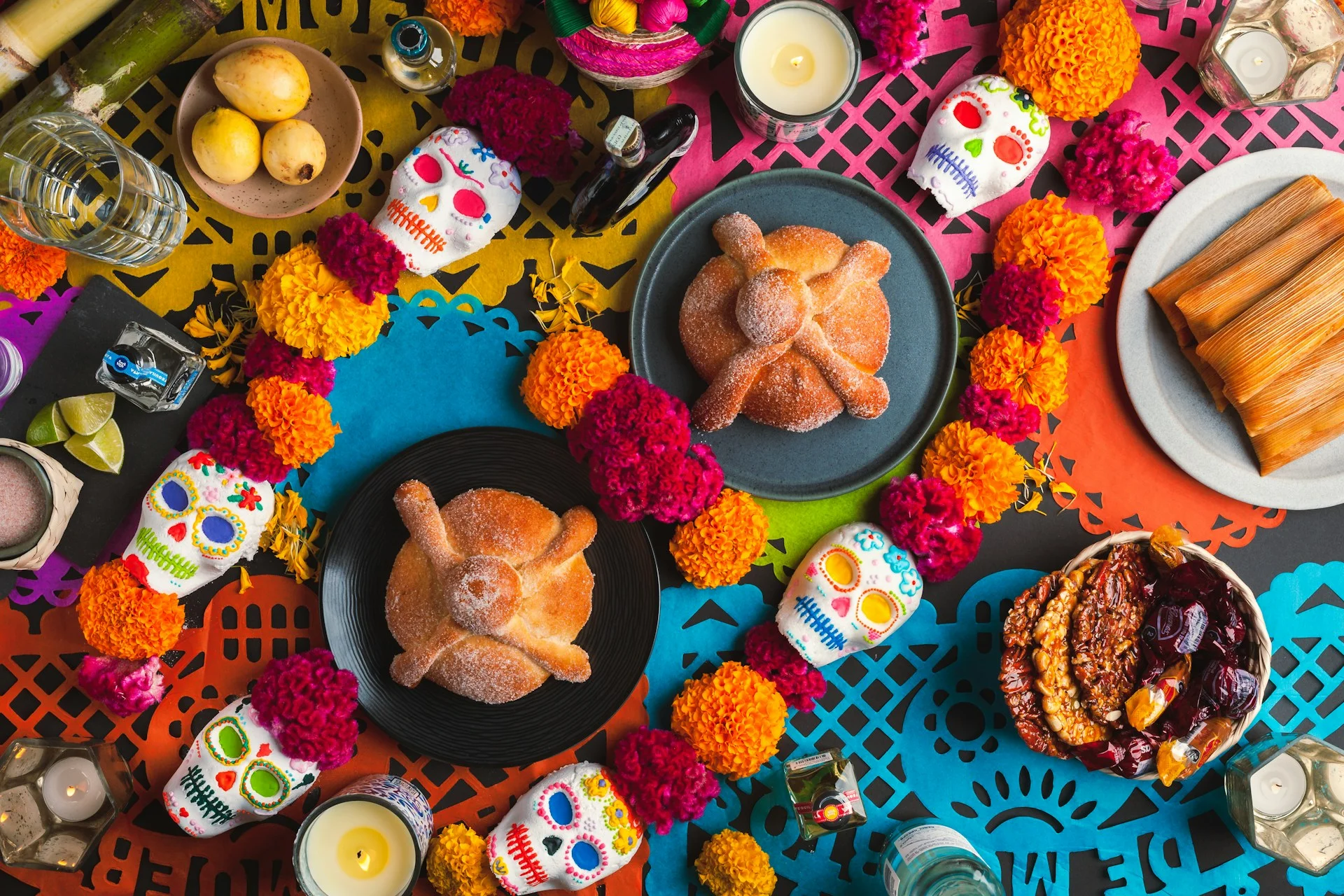 Pan de Muertos