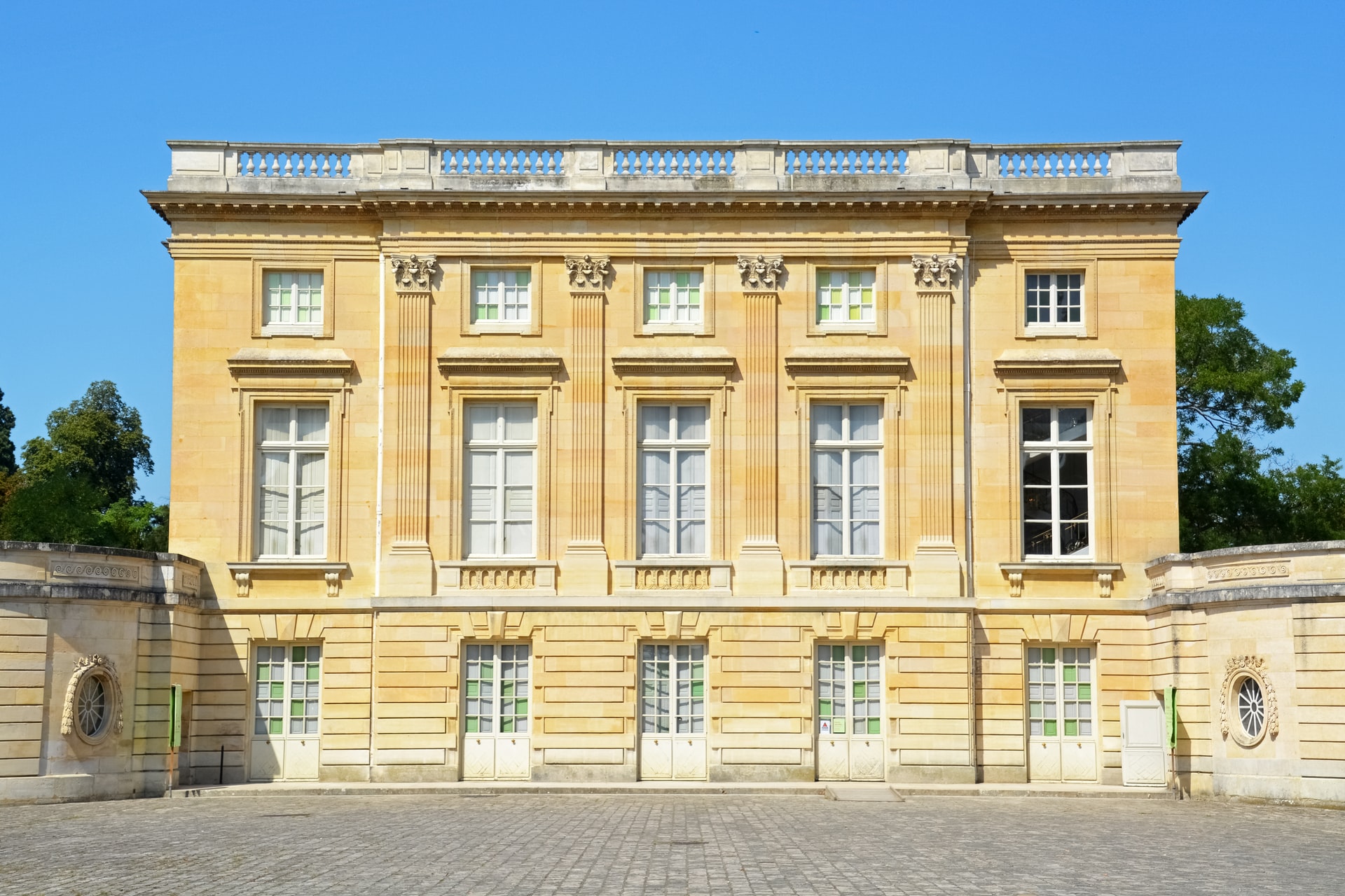 Versailles: tickets, guide, and history of the palace