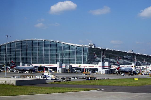 Heathrow 