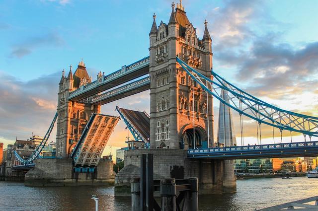 Tower Bridge 