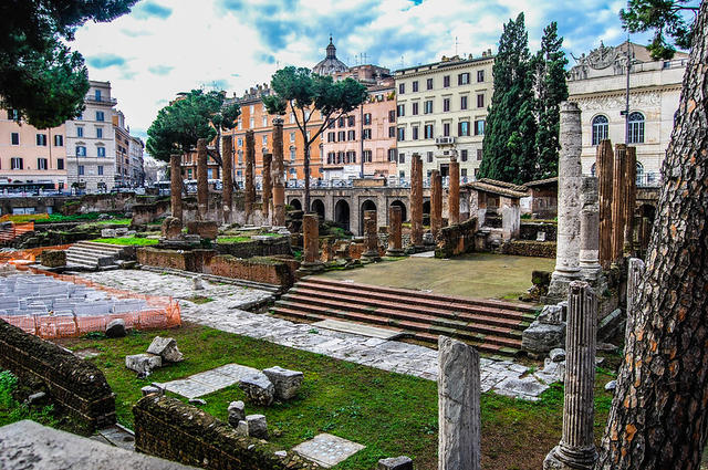 Piazza Torre Argentina