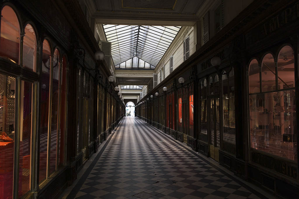 Passage in Paris