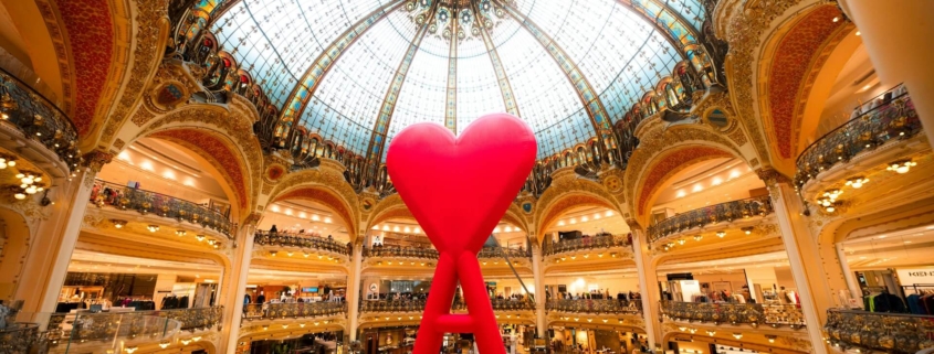 Paris Christmas window displays