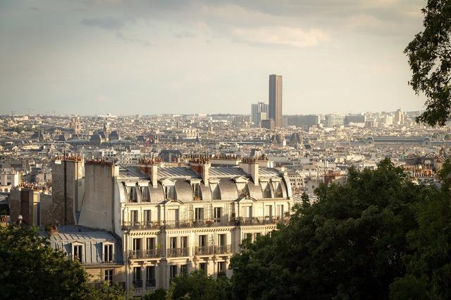 Montparnasse — boulevard and tower 
