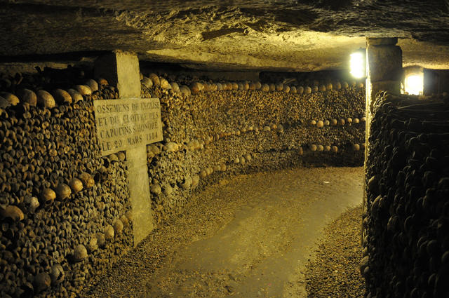 Paris catacombs 