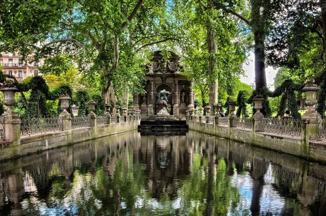 Medici fountain