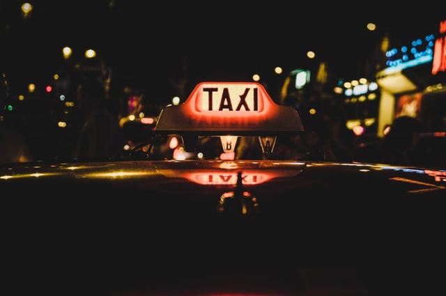 Taxi in Paris