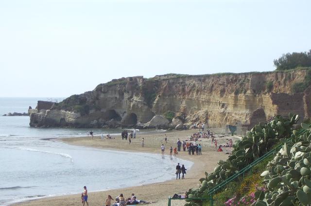 Anzio beach 