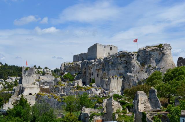 Study the ancient stone village Les Baux 