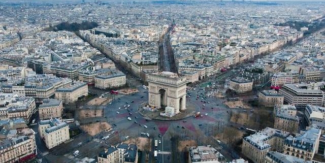 Arc de Triomphe