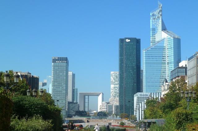 La Defence