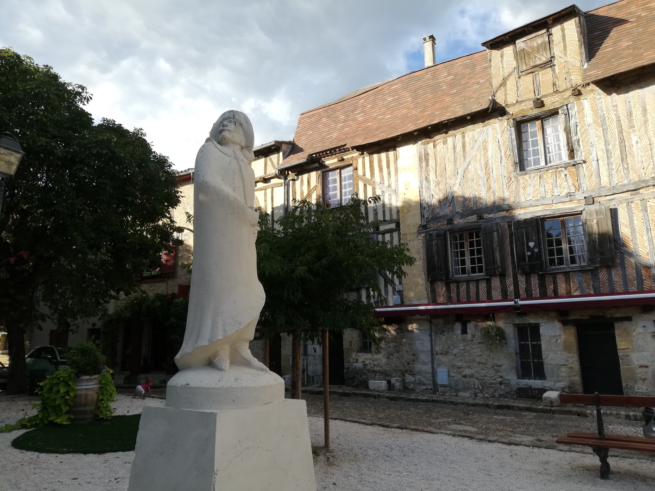 Bergerac travel tips: what to do, what to see, and what to try