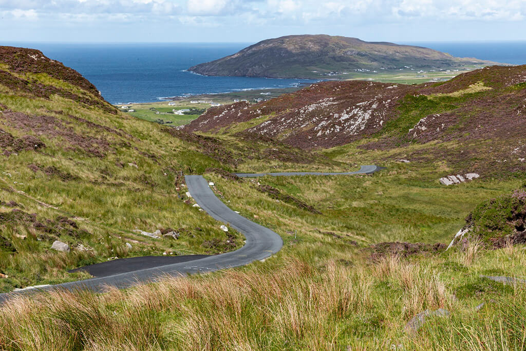 Tips about driving in Ireland