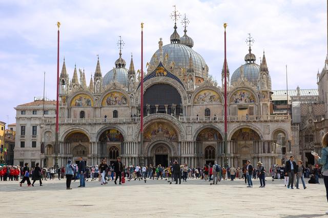 Photo: Hermann Traub / pixabay.com  St. Mark's Basilica